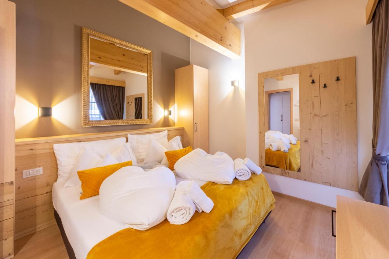 Attico Faloria Luxury โมเอนา ภายนอก รูปภาพ