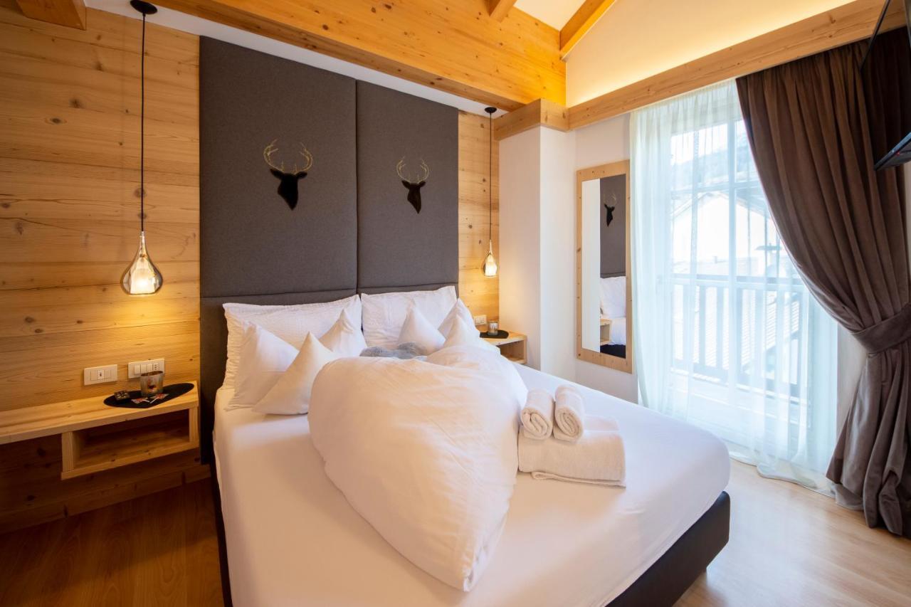 Attico Faloria Luxury โมเอนา ภายนอก รูปภาพ
