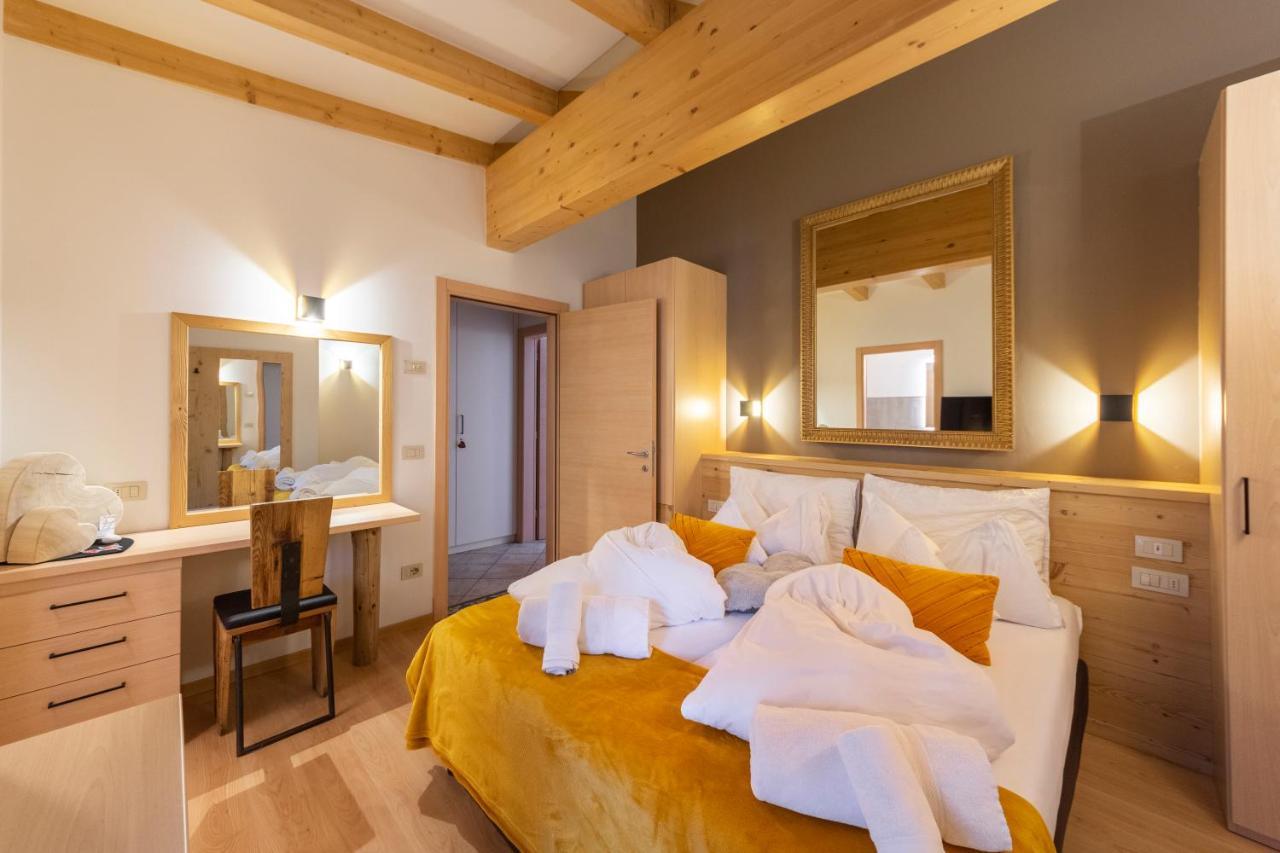 Attico Faloria Luxury โมเอนา ภายนอก รูปภาพ
